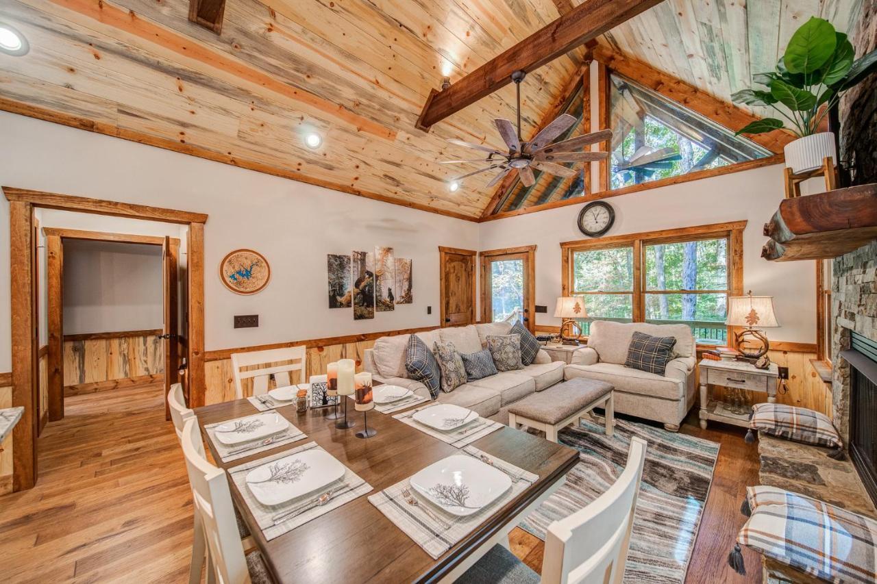 Brand New Build Luxury Mountain Chalet With Hot Tub, Pool, Game Room, Premium Features 엘리제이 외부 사진